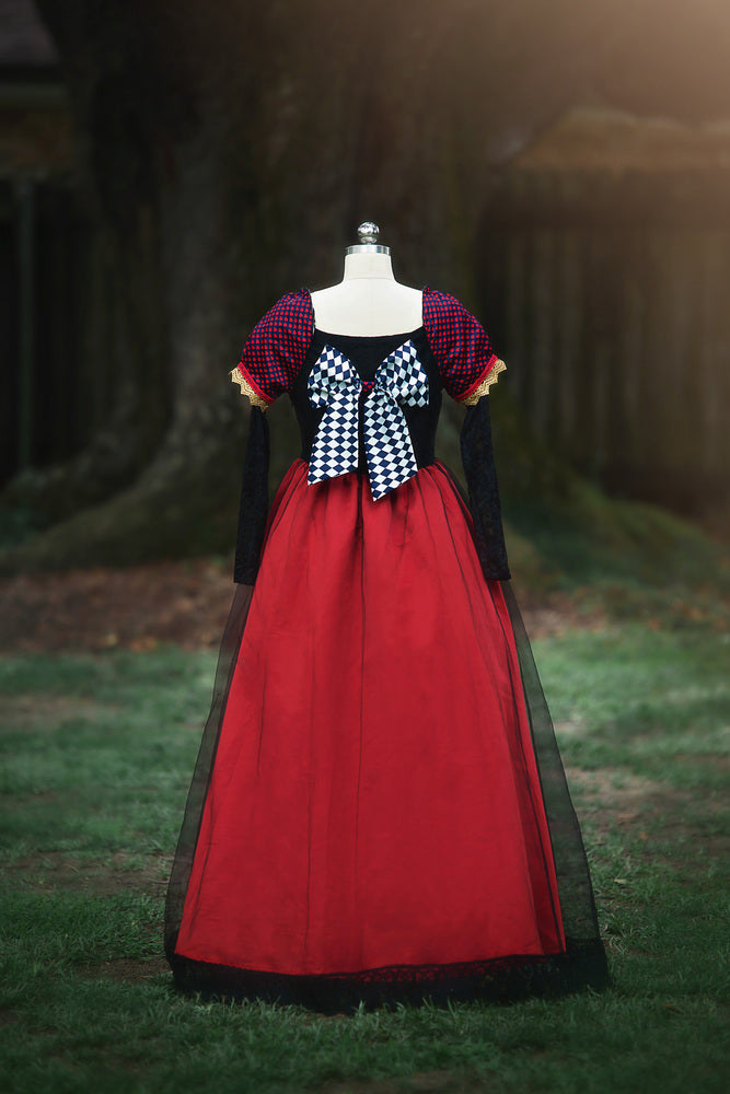 QUEEN OF MY HEART GOWN FOR WOMEN