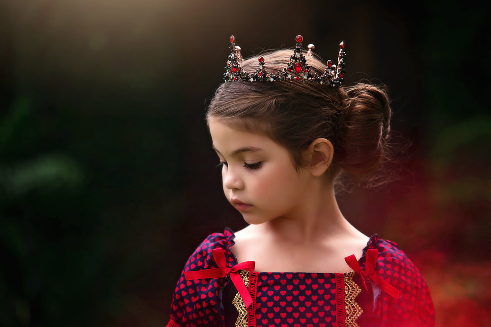 QUEEN OF HEARTS COSTUME