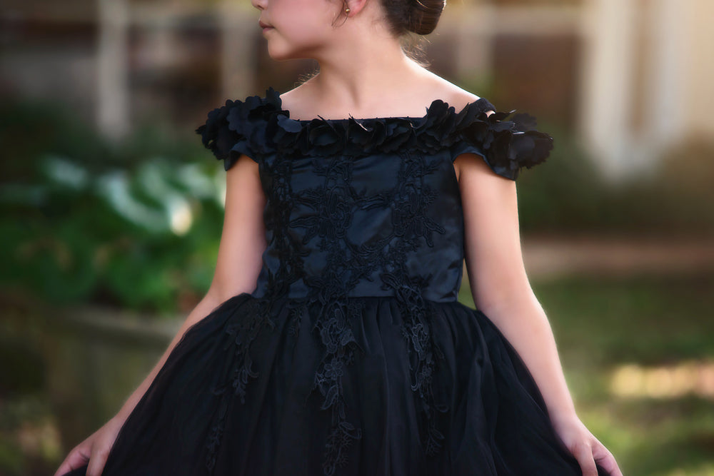 BELLE GOWN BLACK