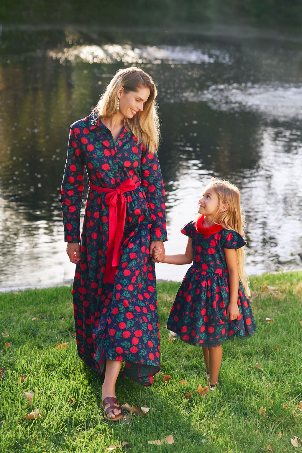 CONSTANCE MAXI DRESS NAVY ROSE FLORAL