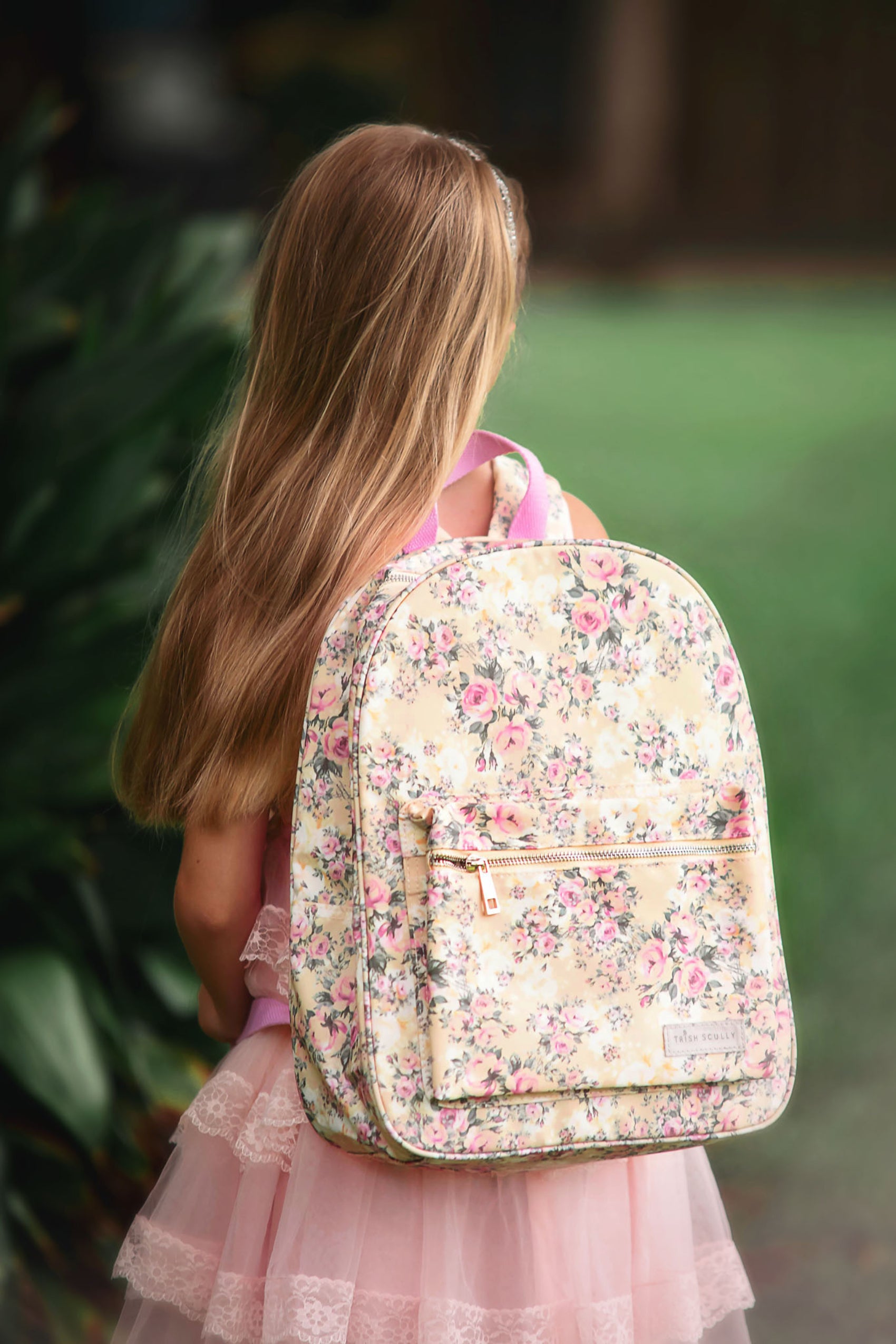 VICTORIAN FLORAL BACKPACK