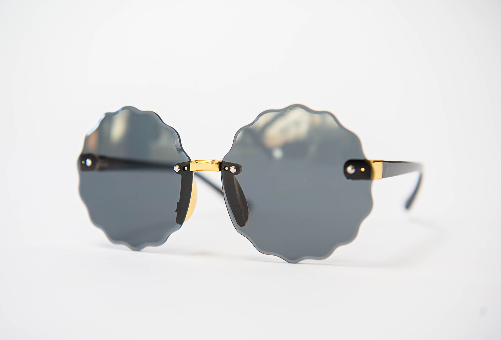 POSIE SUNGLASSES